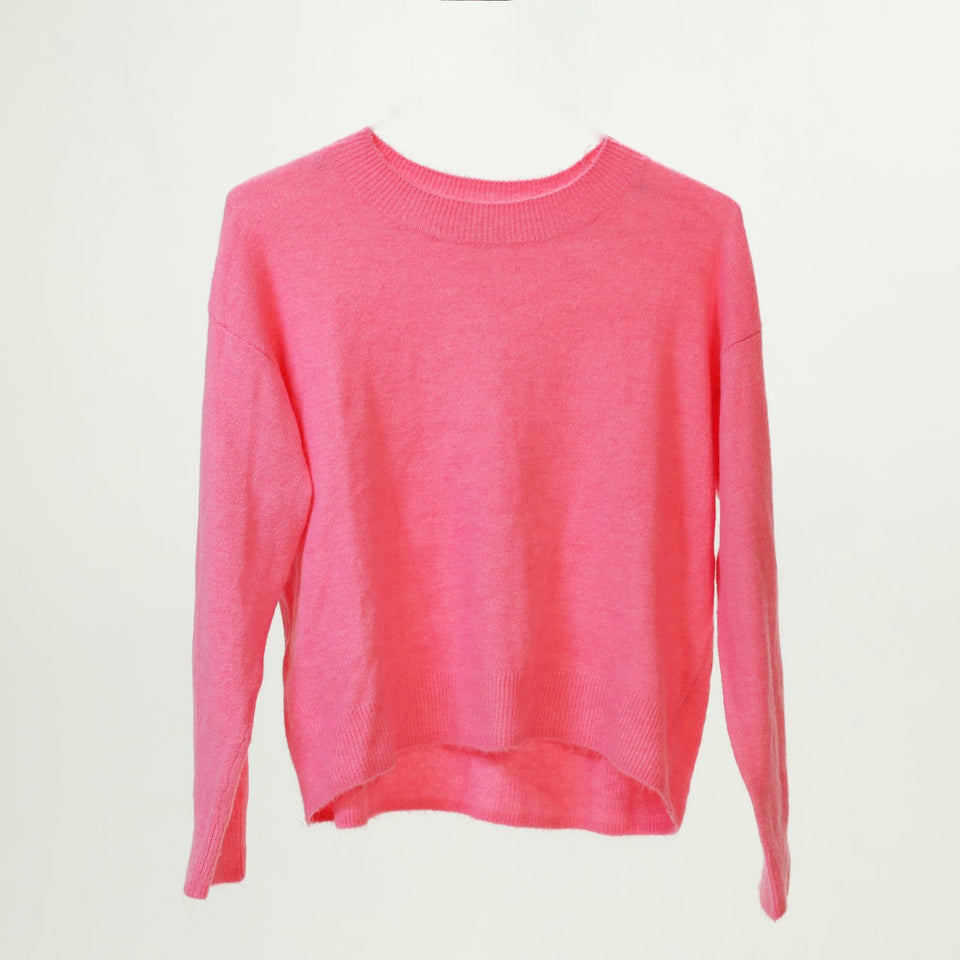 PINK SWEATER
